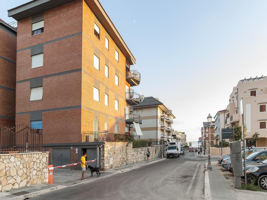 Cariddi Loft Sperlonga Exterior foto